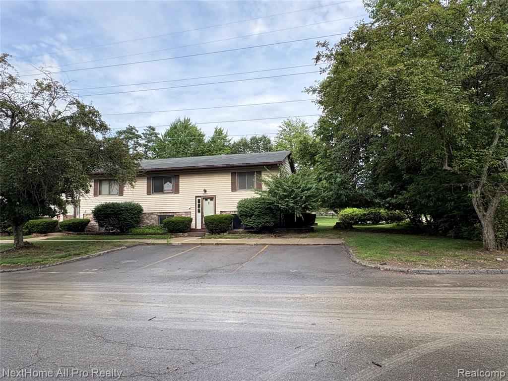 38032 Hixford Place — photo