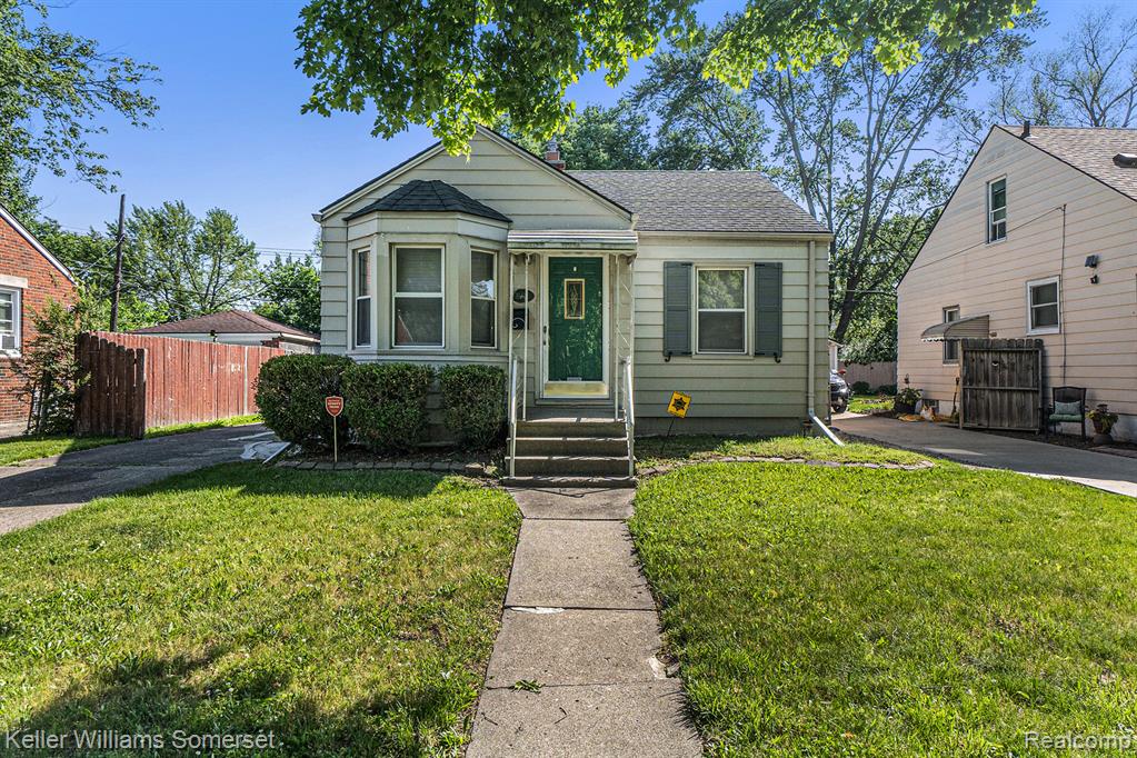 19446 Washtenaw Street — photo