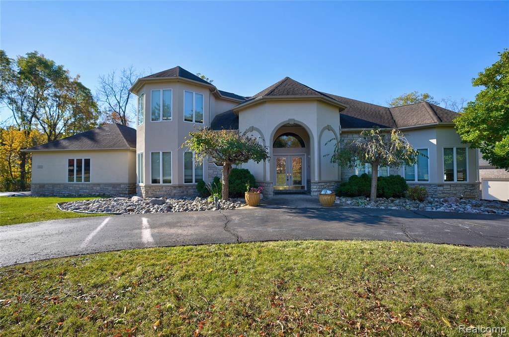 5166 Warwick Woods Trail — photo