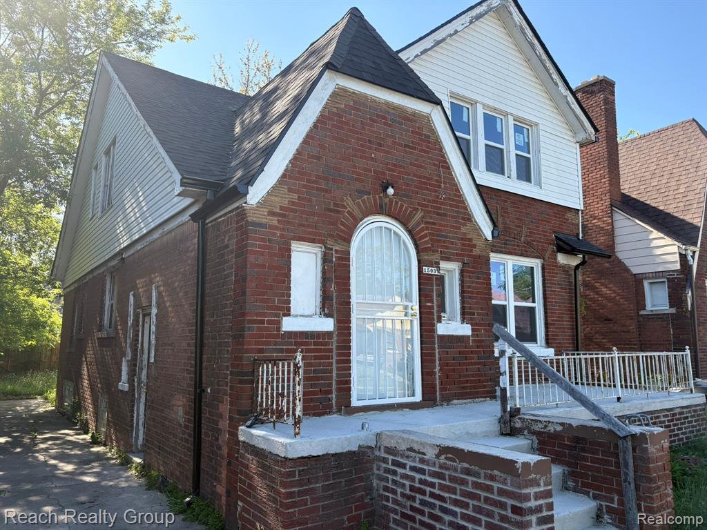 15031 Freeland Street — photo