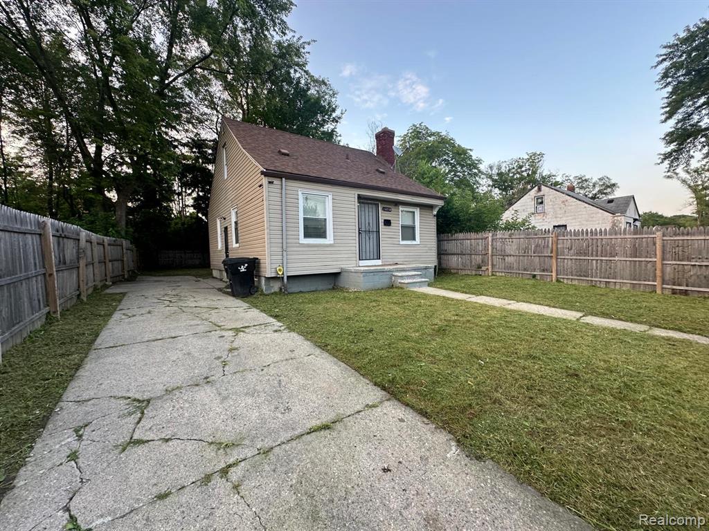 14719 Houston Whittier Street — photo