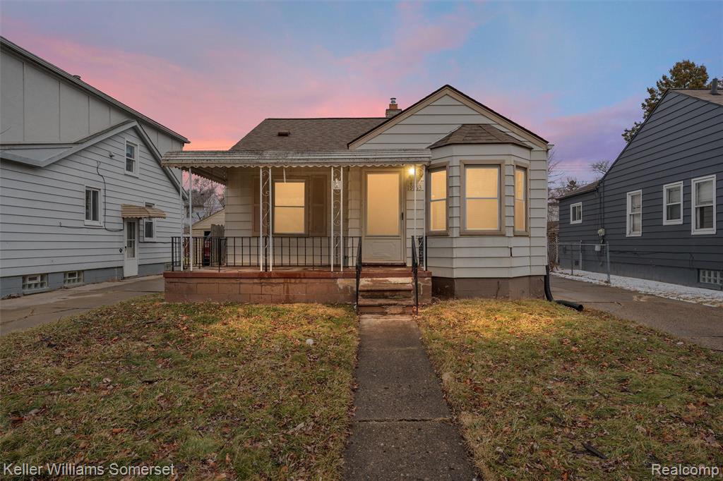 19163 Kenosha Street — photo