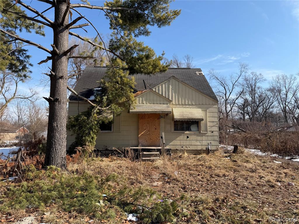 17206 Salem Street — photo