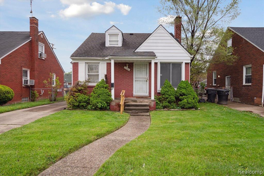 11908 Roxbury Street — photo