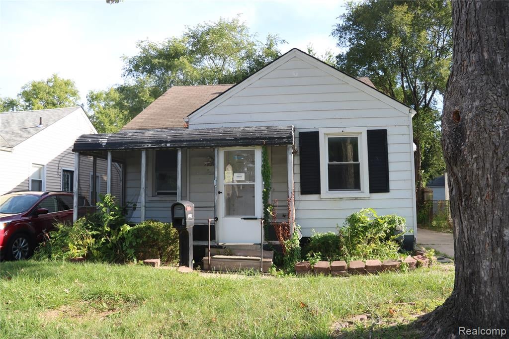 18541 Kingsville Street — photo