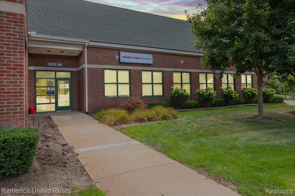 1050 Corporate Office Drive — photo