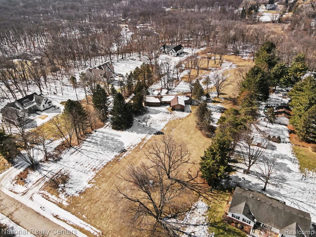 400 Liddy Drive — photo