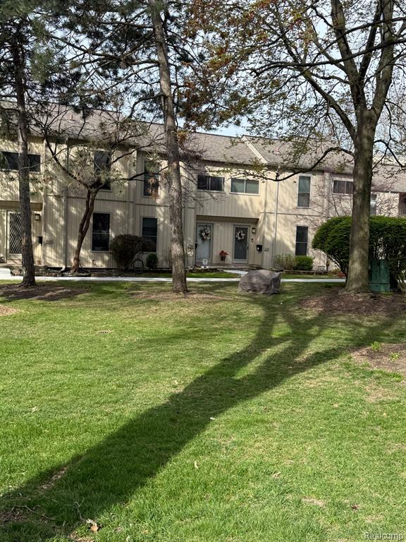 2110 Hyde Park Road — photo