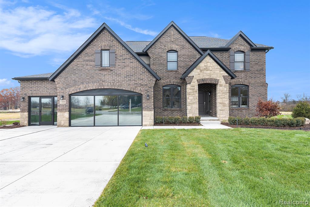 7699 Orchard Lane — photo