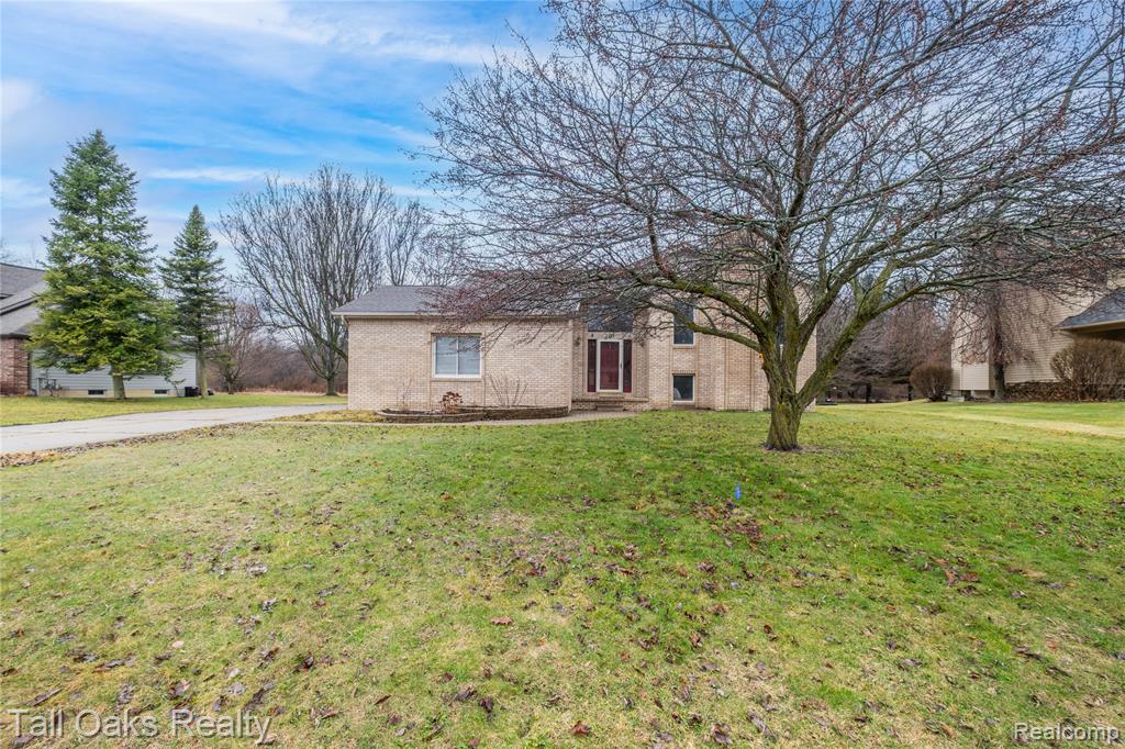 2411 Briar Creek Lane — photo