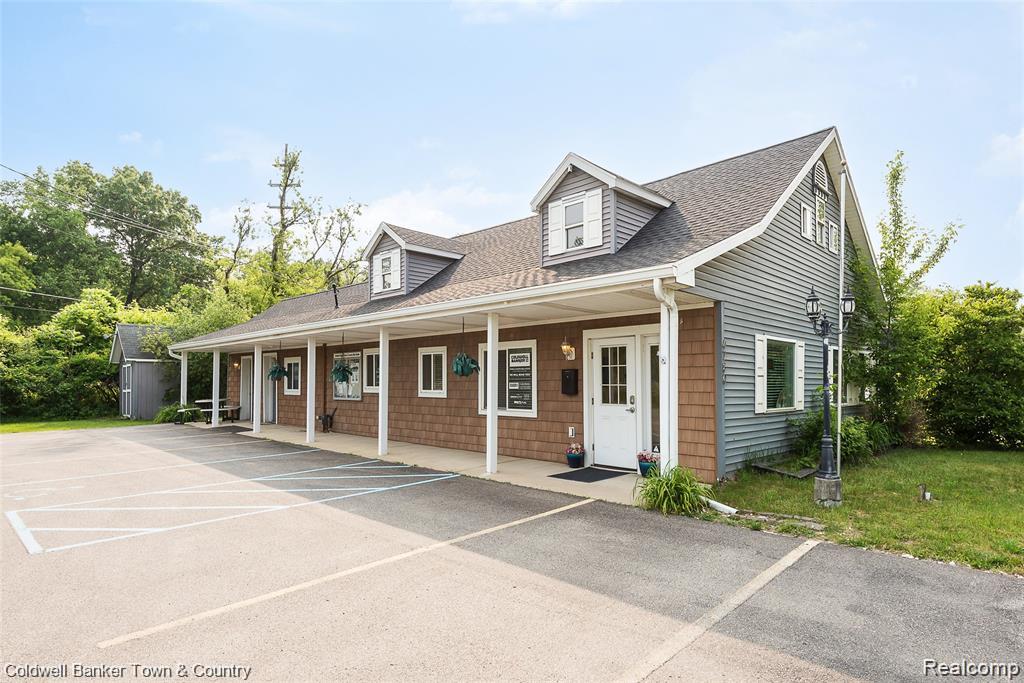 4780 E M 36 — photo