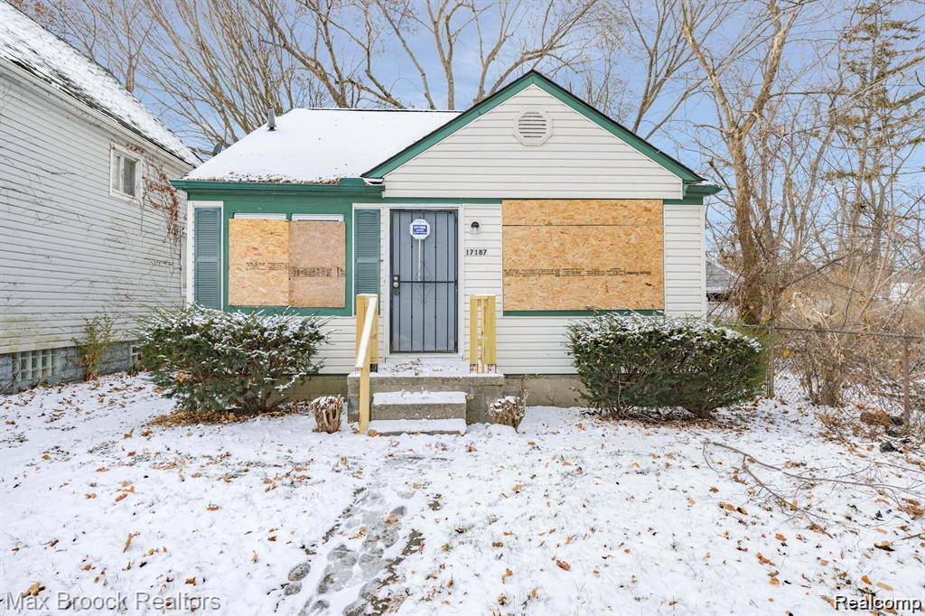 17187 Ferguson Street — photo