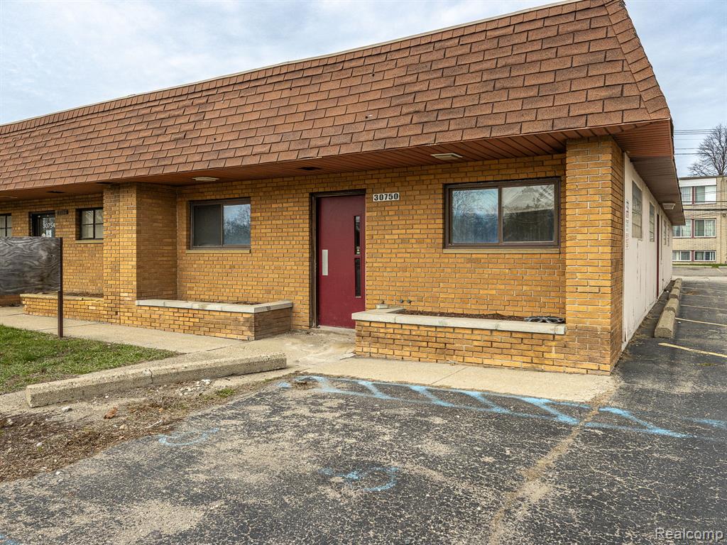 30750 Ford Road — photo
