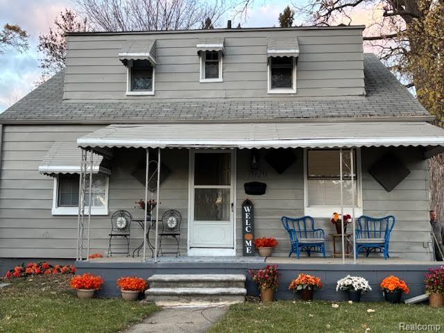7029 Jackson Avenue — photo