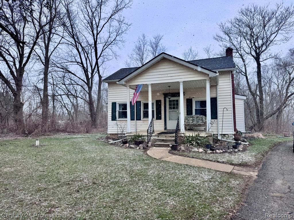 2021 W Rose Center Road — photo