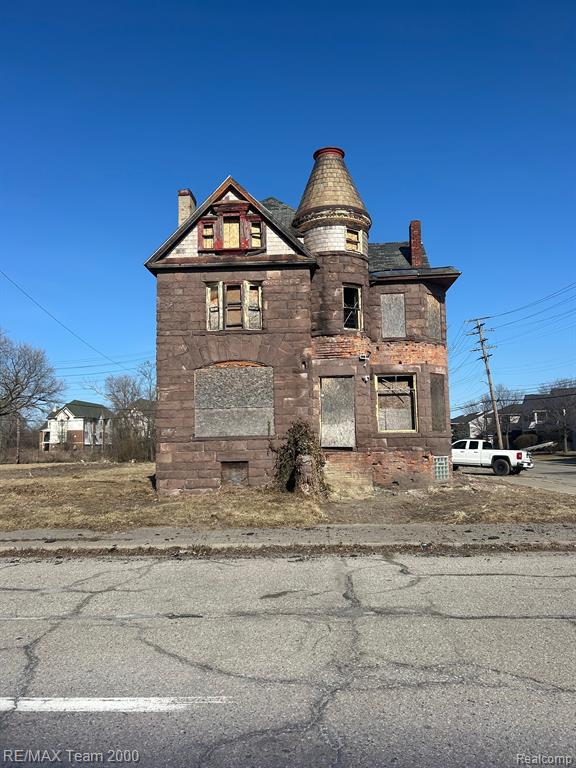 3704 Fourteenth Street — photo