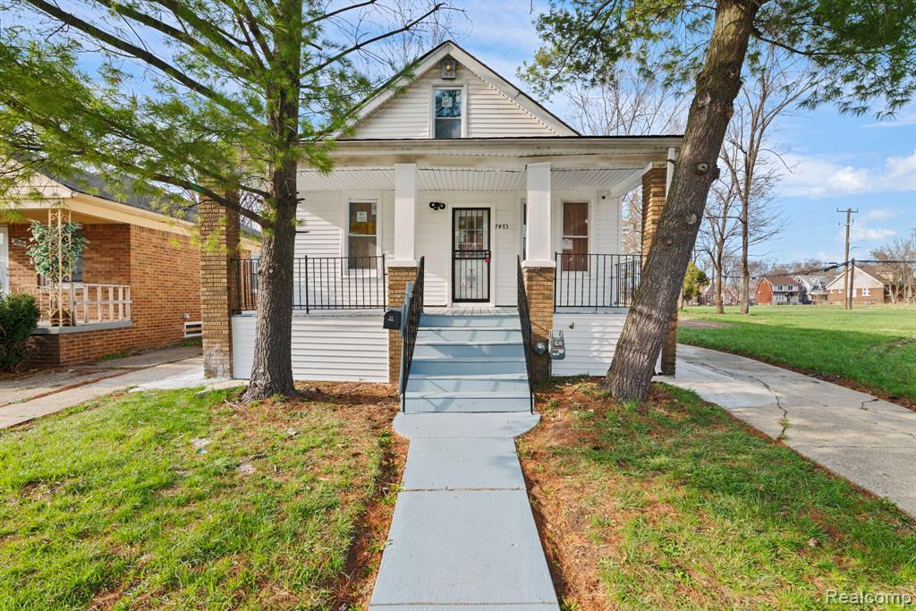 7473 Quinn Street — photo