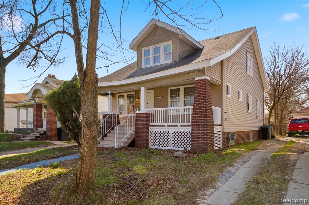 16139 Inverness Street — photo