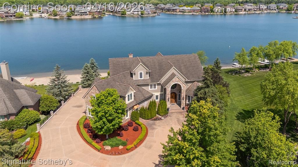 10611 Lighthouse Point — photo