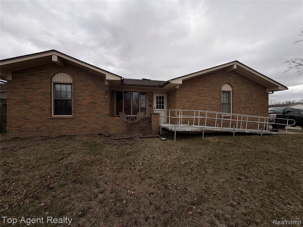 18169 Riverhill Drive — photo