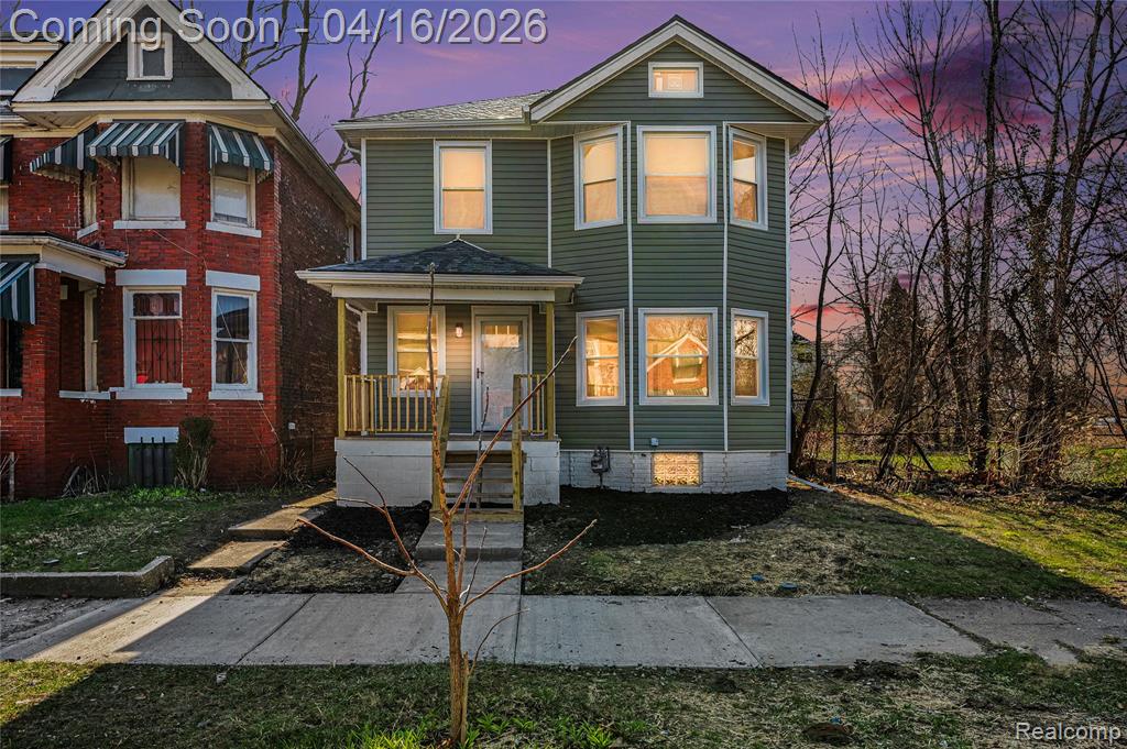 3493 Baldwin Street — photo