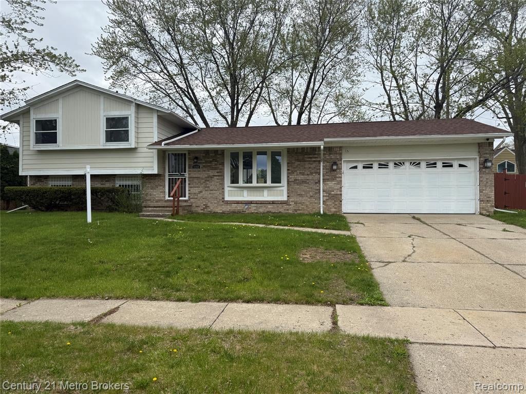 3202 Wolcott Street — photo