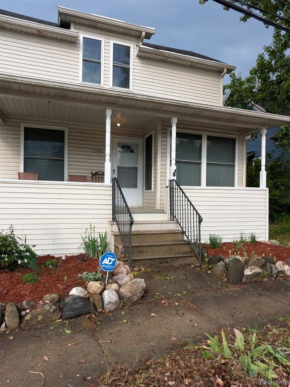 1108 S Grand Traverse Street — photo