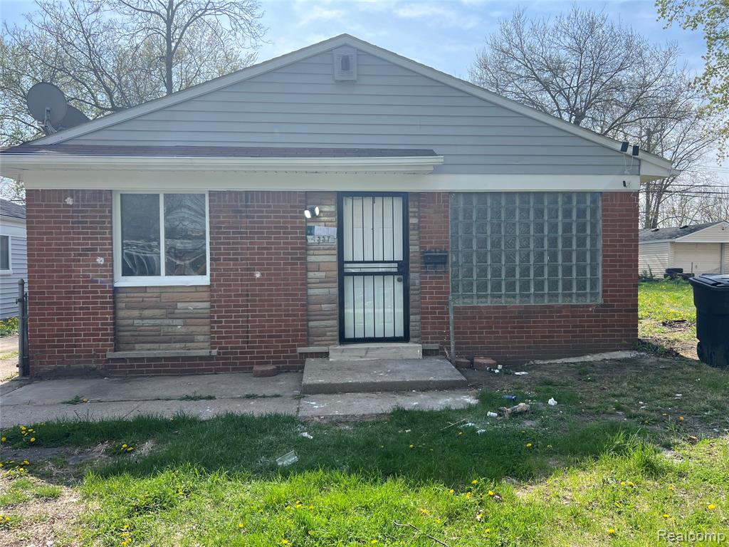 4337 Algonquin Street — photo