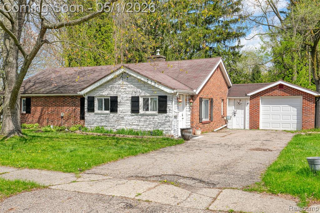 317 Crossman Street — photo