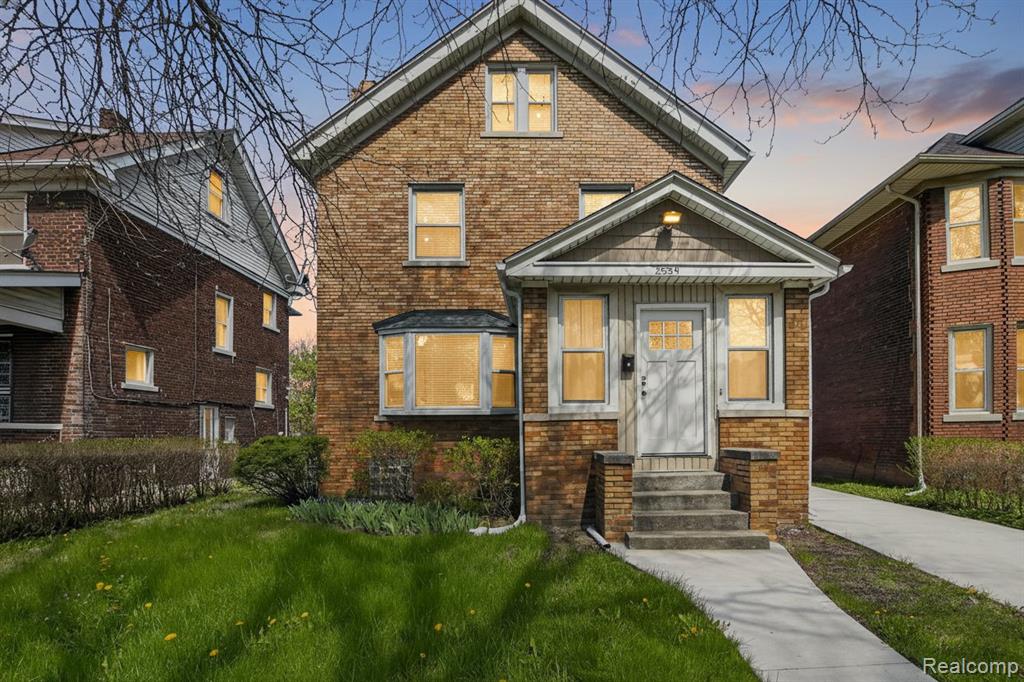 2534 Lamothe Street — photo
