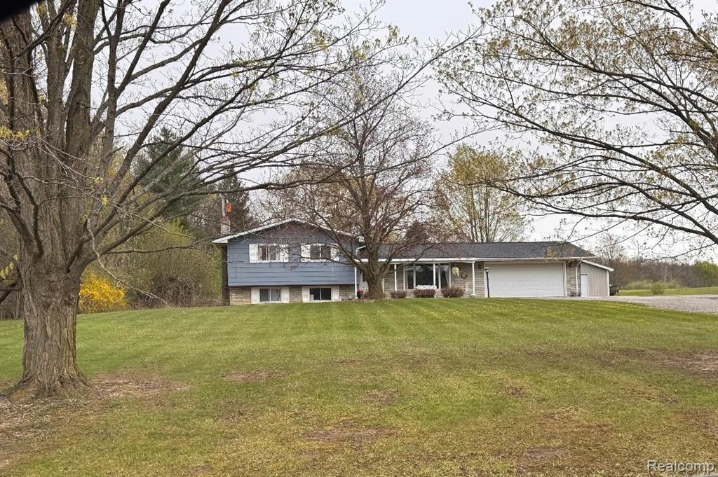 687 W Saginaw Road — photo