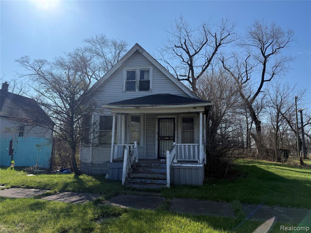 2939 Merrick Street — photo