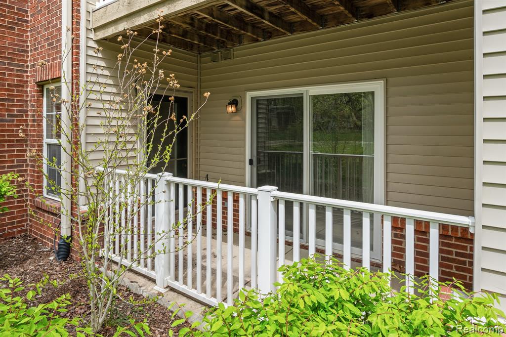 4130 Hampton Ridge Boulevard #63, Howell, MI 48843 — photo 3