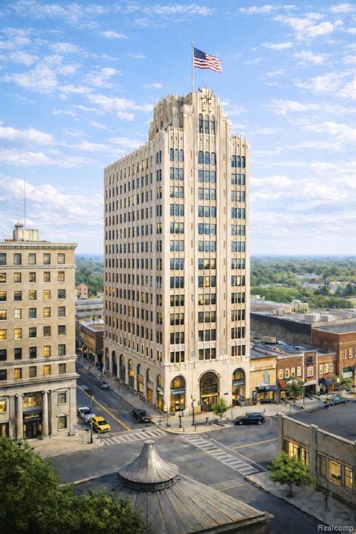 28 N Saginaw Street 403 — photo