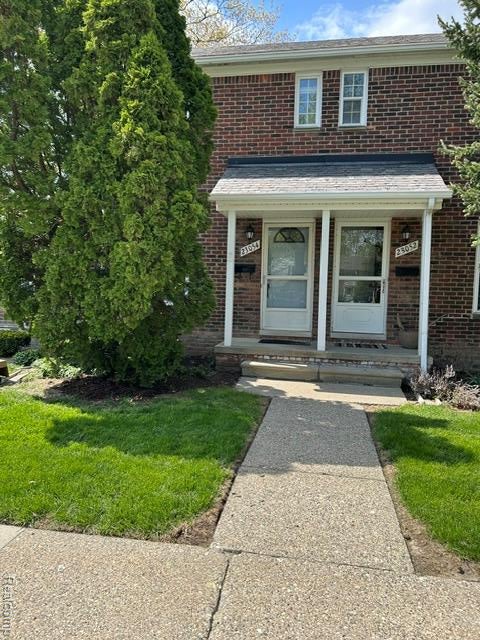 23054 Gary Lane — photo