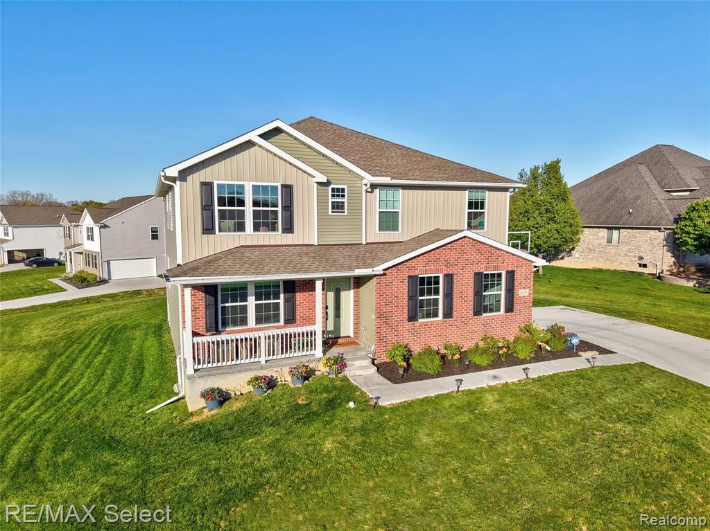 8371 Crossbow Court — photo