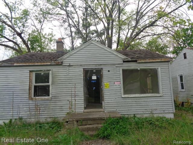 15772 Chatham Street — photo