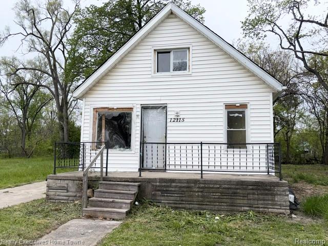 12115 Woodmont Avenue — photo