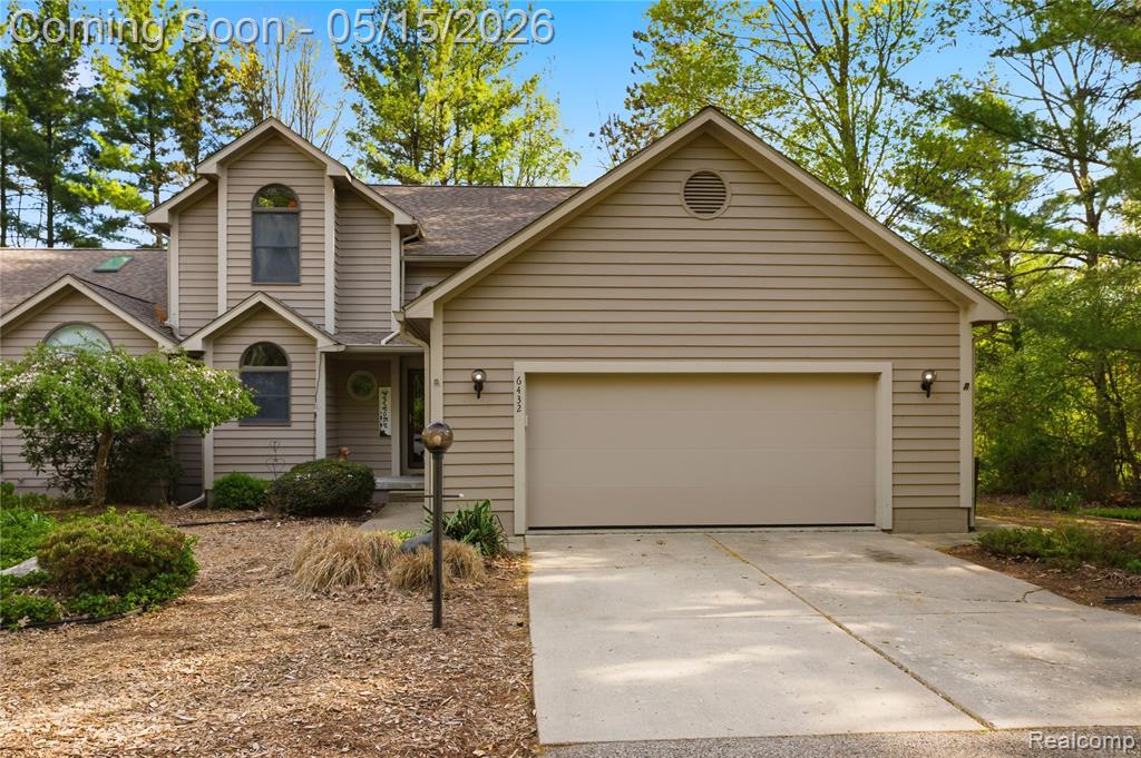6432 Pinebrook Lane — photo