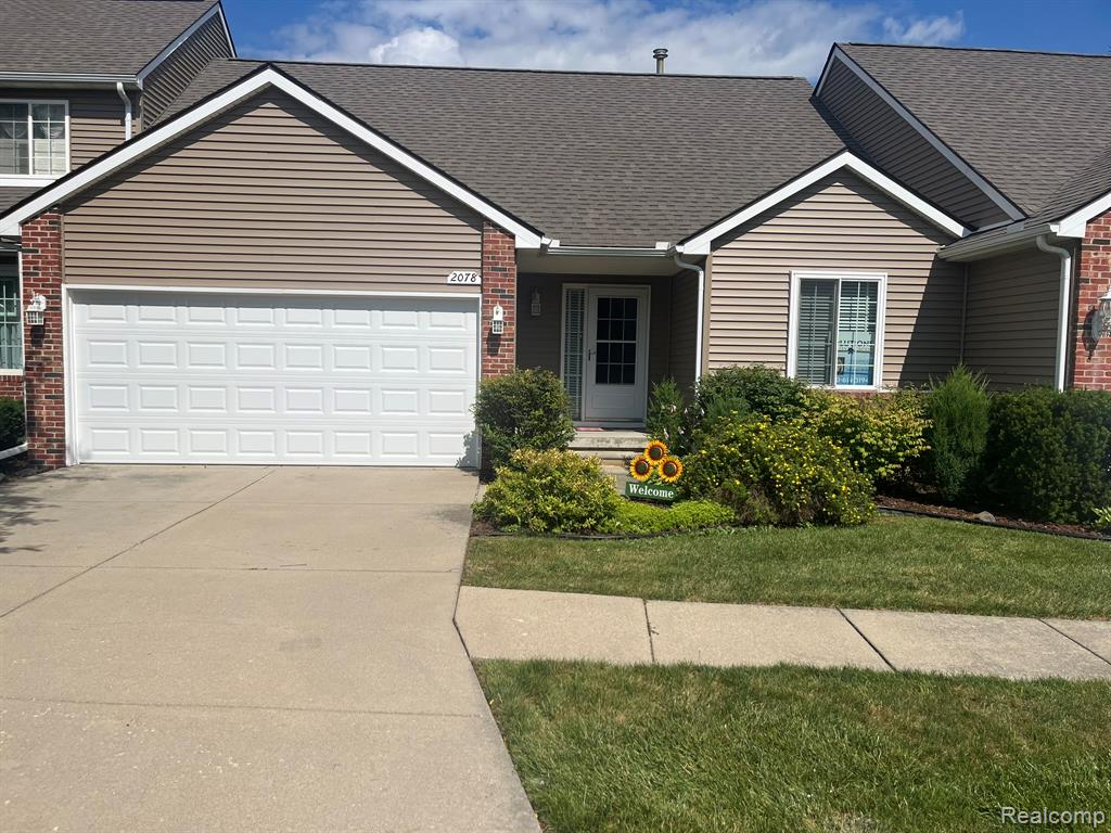 2078 W Ridge Drive 21 — photo