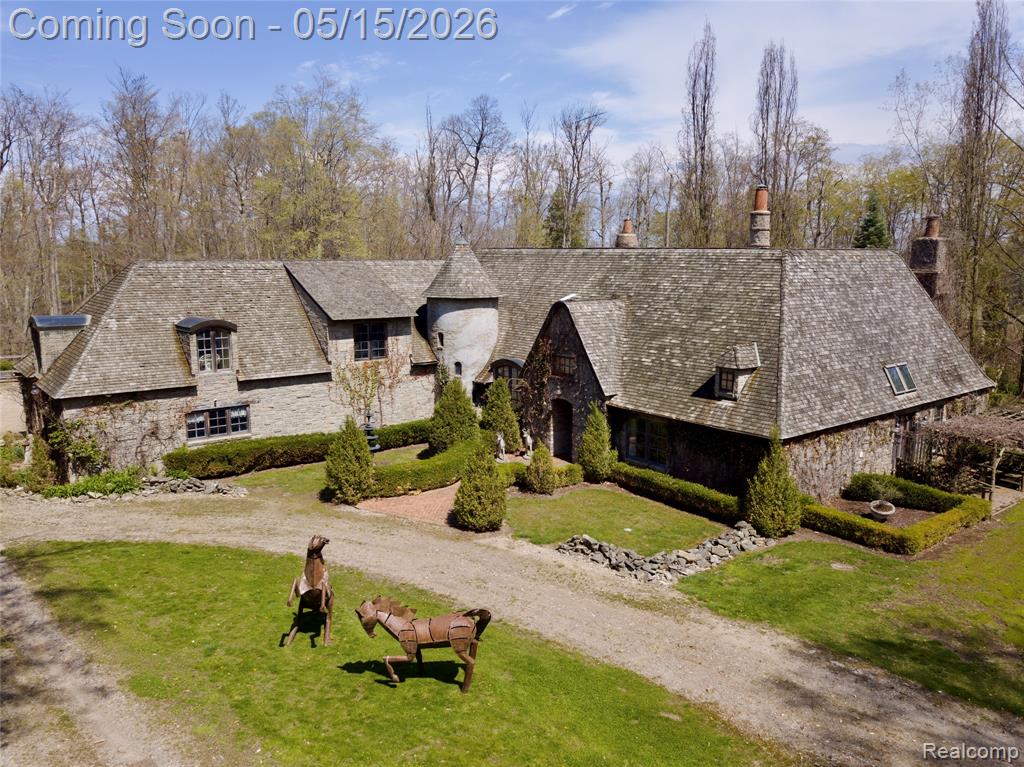 3625 Maple Grove Road — photo