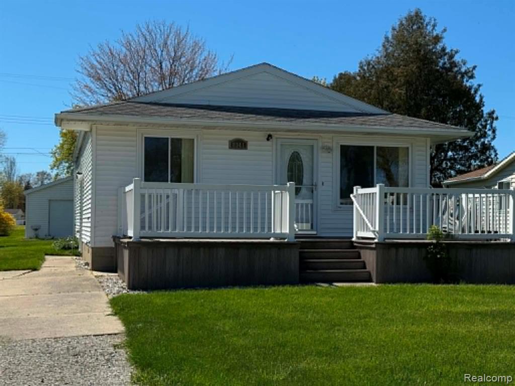 8541 Adams Street — photo