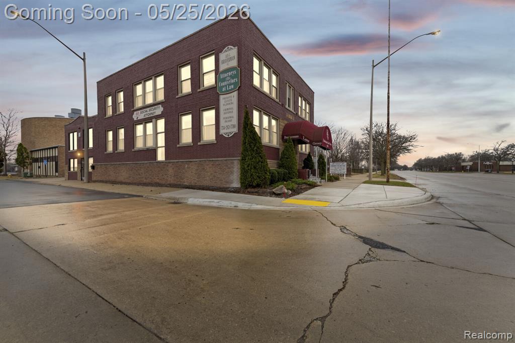 3505 Biddle Avenue — photo