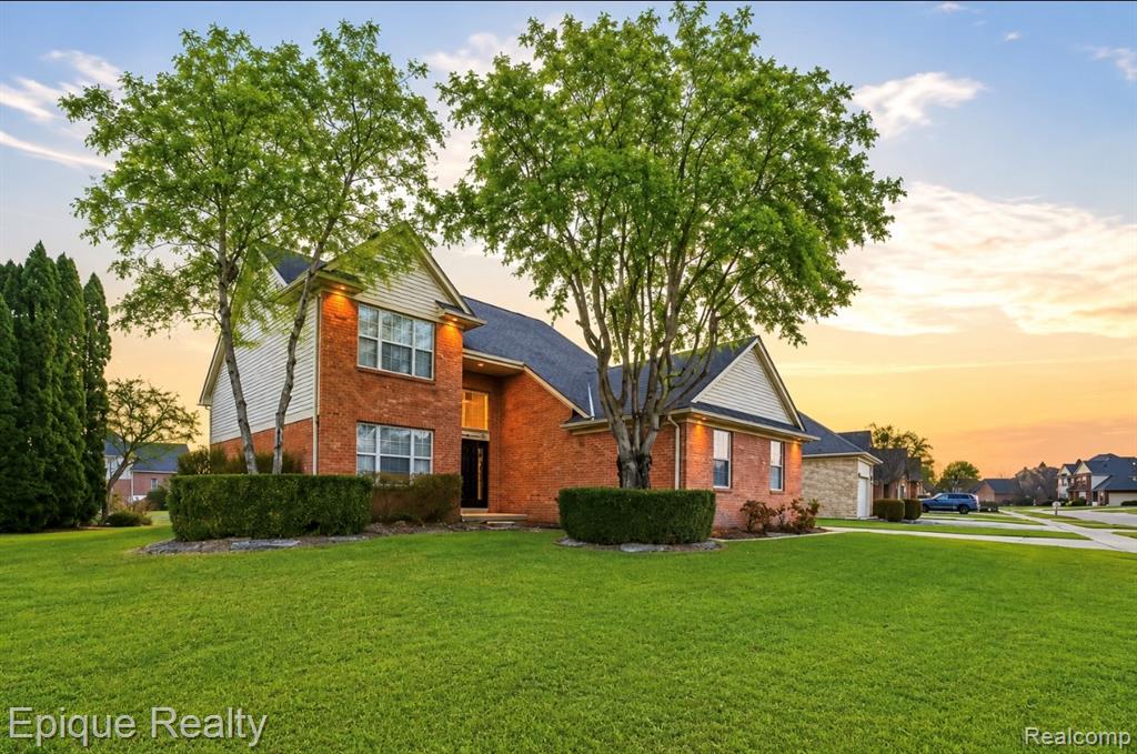 21370 Carlton Drive — photo