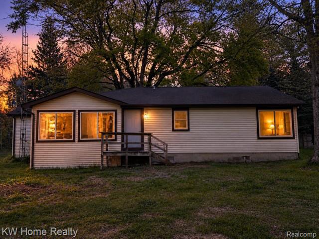 4456 Five Lakes Road — photo