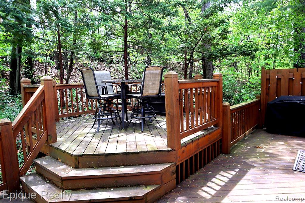 6607 Ridgeview Drive, Clarkston, MI 48346 — photo 3