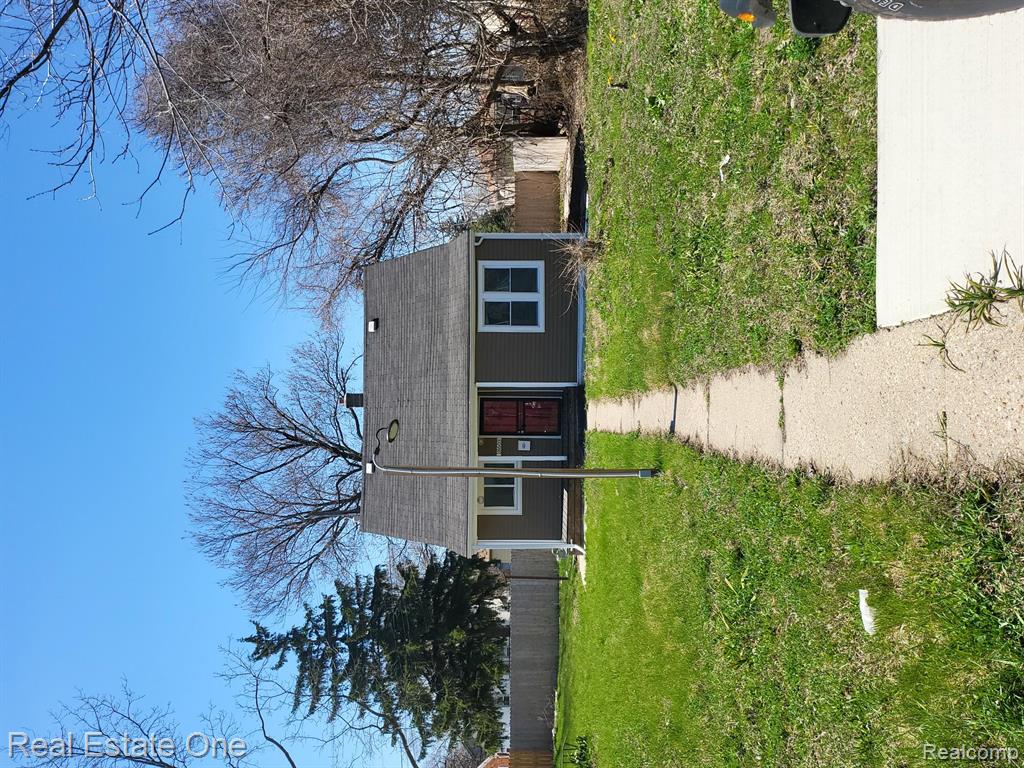 18603 Mackay Street — photo