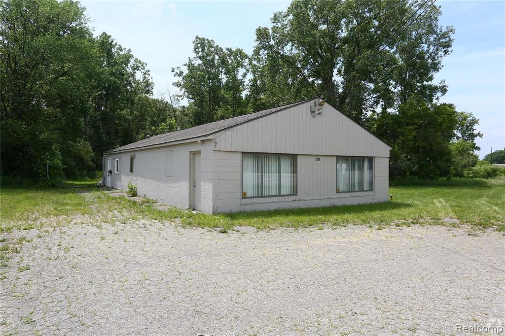 9669 Highland Road — photo
