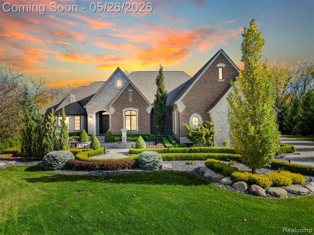 2475 Creekside Court — photo