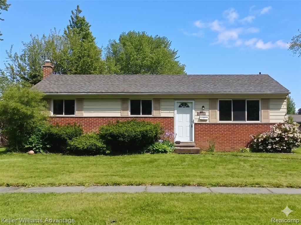 15587 Oakbrook Street — photo